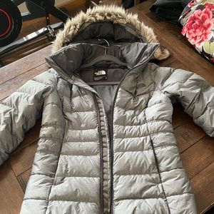 North Face coat size Small/Petite LIKE NEW!